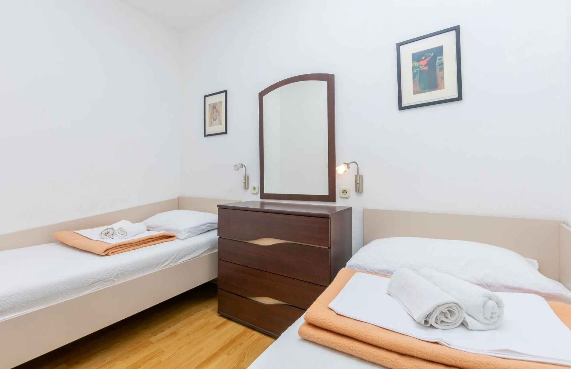 Apartments Ivo - Sea View; Pisak Exterior foto
