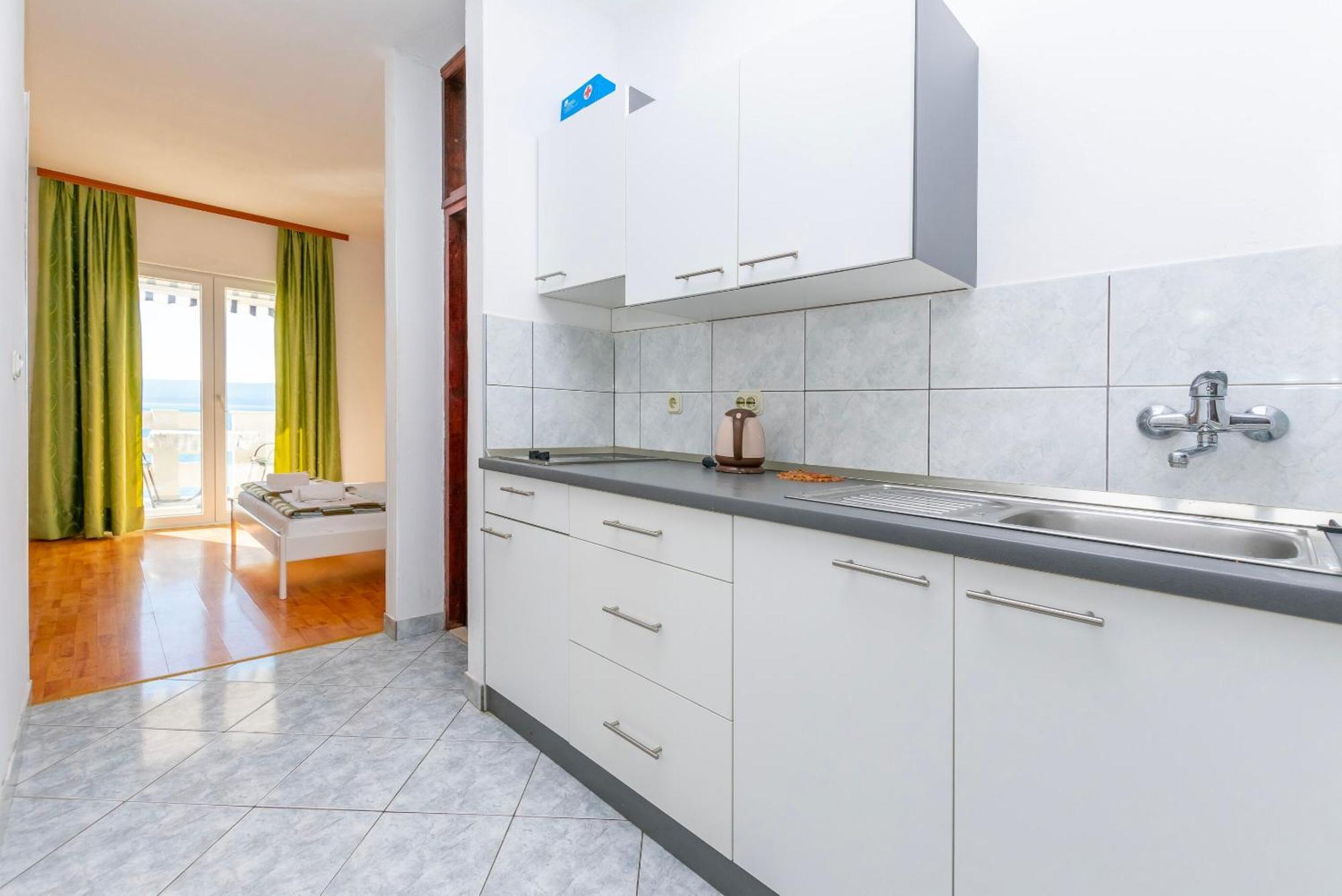 Apartments Ivo - Sea View; Pisak Exterior foto